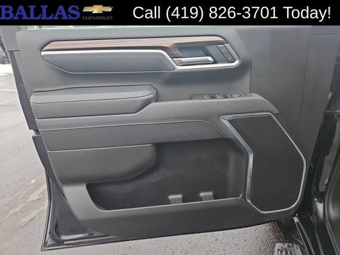 Certified 2025 Chevrolet Silverado 2500 LT w/ Convenience Package AWD/4WD image 23