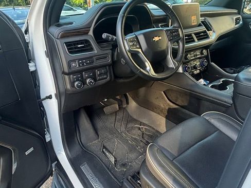 Used 2023 Chevrolet Suburban Premier w/ Max Trailering Package AWD/4WD image 9