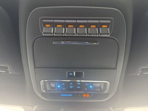 Certified 2024 Ford F350 Platinum w/ Tremor Off-Road Package image 14