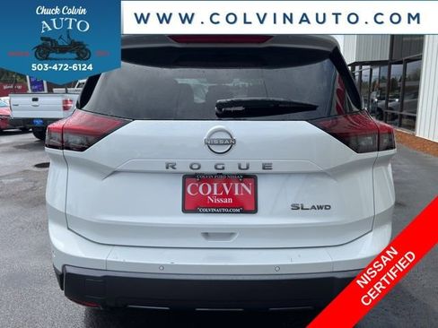 Certified 2026 Nissan Rogue SL AWD/4WD image 10