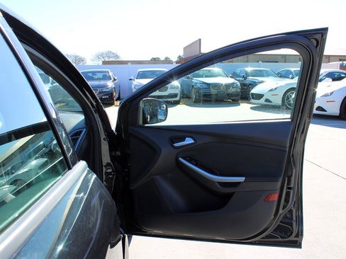 Used 2013 Ford Focus ST image 26