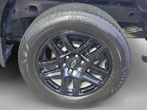 Used 2024 Chevrolet Silverado 1500 Custom w/ LPO, Dark Essentials Package RWD image 21