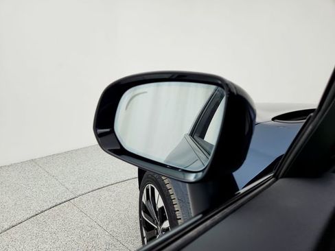 New 2026 Volvo XC60 B5 Plus w/ Climate Package image 19