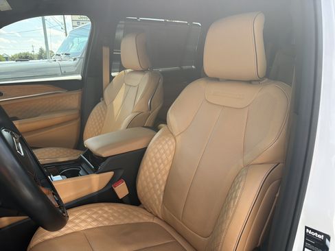 Used 2021 Jeep Grand Cherokee L Summit AWD/4WD image 18