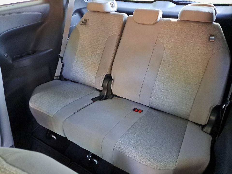 Used 2025 Toyota Sienna LE AWD/4WD image 15