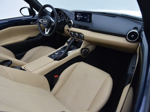 Certified 2025 MAZDA MX-5 Miata Grand Touring RWD image 31
