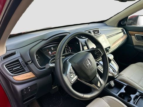 Used 2018 Honda CR-V Touring image 9