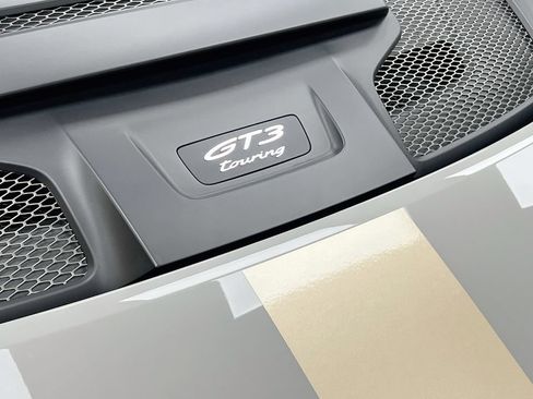 Certified 2022 Porsche 911 GT3 RWD image 32