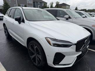 Used 2024 Volvo XC60 B5 Ultimate w/ Climate Package AWD/4WD video 1