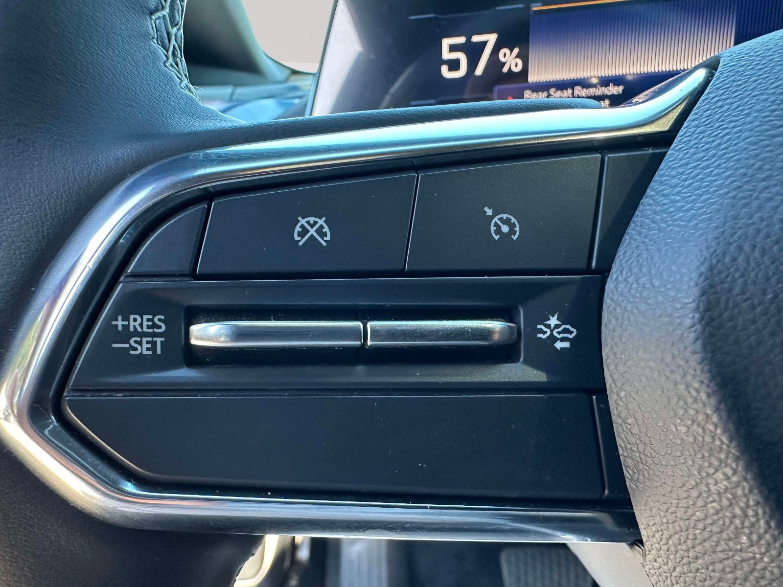 Used 2024 Chevrolet Equinox EV LT FWD image 16