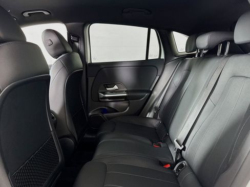 Certified 2026 Mercedes-Benz GLA 250 image 9