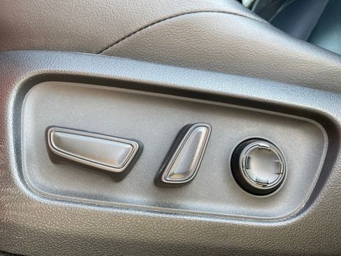 Certified 2025 Toyota 4Runner Limited image 11