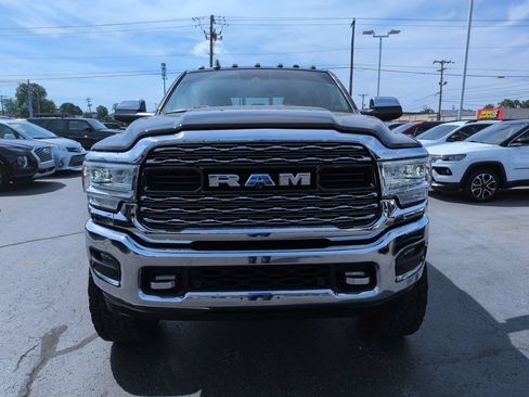 Used 2022 RAM 2500 Limited AWD/4WD image 8
