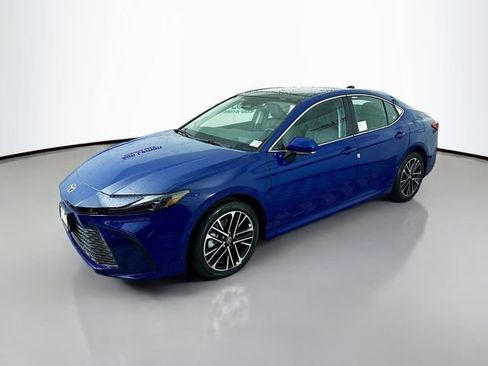 New 2026 Toyota Camry XLE image 3