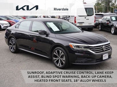 Used 2022 Volkswagen Passat 2.0T SE