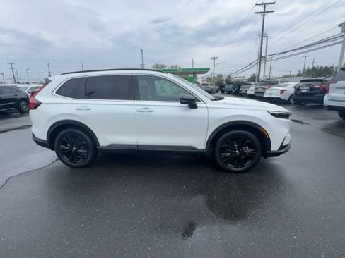 Used 2023 Honda CR-V Sport Touring image 8