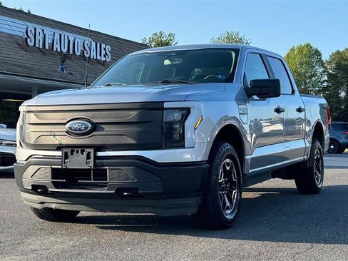 Used 2022 Ford F150 Lightning Pro AWD/4WD image 2