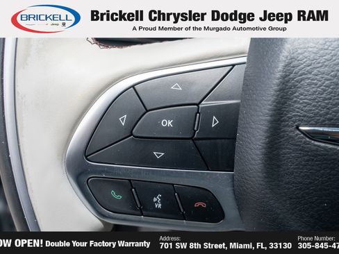 Used 2019 Chrysler Pacifica Limited w/ Advanced Safetytec Group FWD image 35
