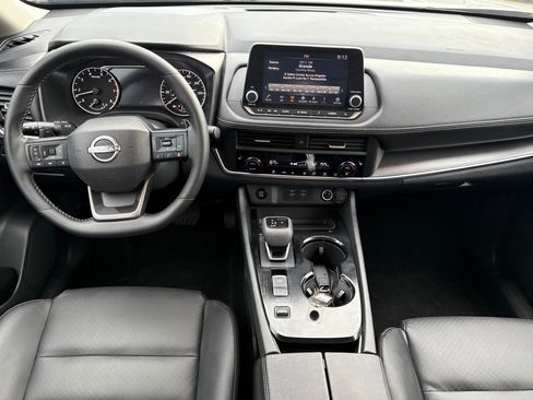 Certified 2026 Nissan Rogue SV w/ SV Premium Package image 11