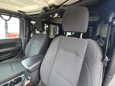 Used 2020 Jeep Wrangler Unlimited Sport S AWD/4WD image 22