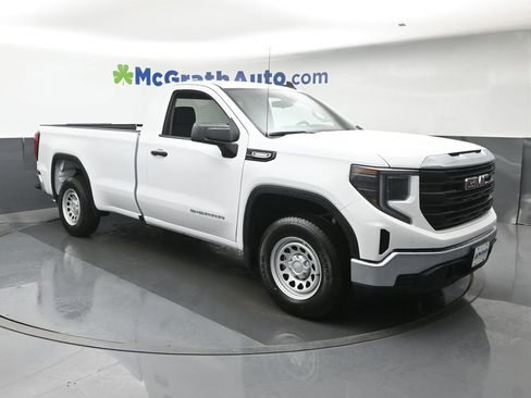 New 2026 GMC Sierra 1500 Pro image 2