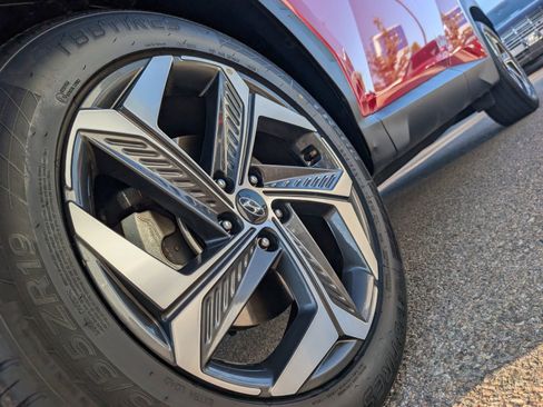 Used 2023 Hyundai Tucson Limited image 27