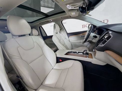 Used 2021 Volvo XC90 T8 Inscription Expression w/ Protection Package Premier AWD/4WD image 35