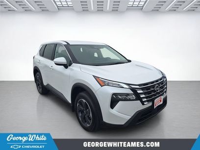 Used 2025 Nissan Rogue SV