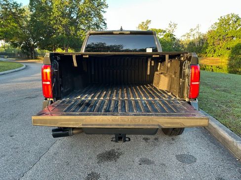 Certified 2025 Toyota Tacoma SR5 image 10