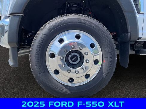 New 2025 Ford F550 4x4 Regular Cab Super Duty w/ XLT Value Package image 13