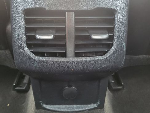Used 2020 Ford Fusion Energi Titanium FWD image 26