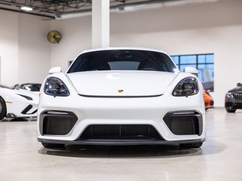 Used 2021 Porsche 718 Cayman GT4 image 2