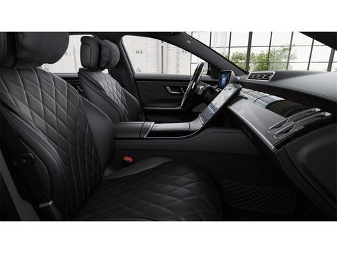 New 2026 Mercedes-Benz S 580 4MATIC Sedan image 4