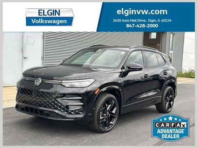 Certified 2025 Volkswagen Tiguan SE R-Line
