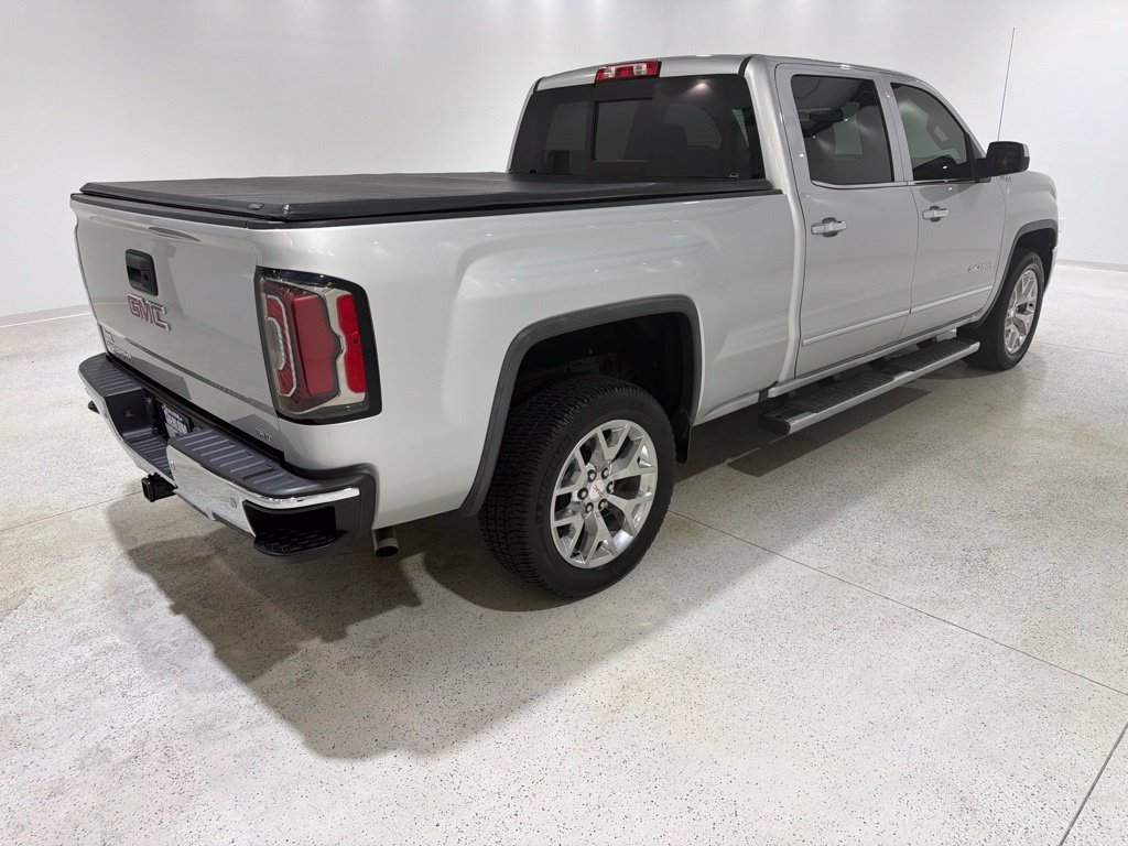 Used 2018 GMC Sierra 1500 SLT w/ SLT Premium Package AWD/4WD image 5