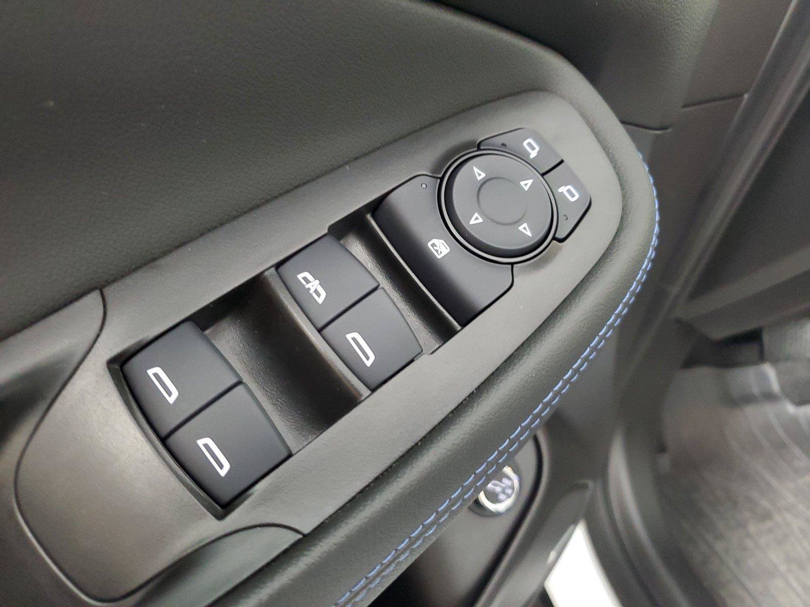 Used 2026 Buick Encore GX Sport Touring w/ Advanced Technology Package FWD image 19