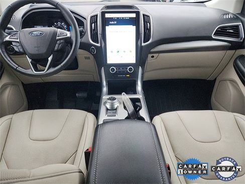 Certified 2022 Ford Edge Titanium w/ Equipment Group 301A image 8