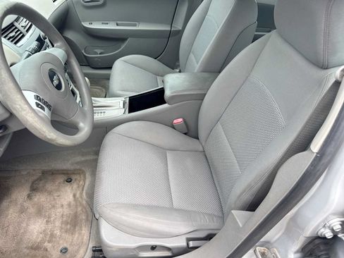 Used 2009 Chevrolet Malibu LS FWD image 15