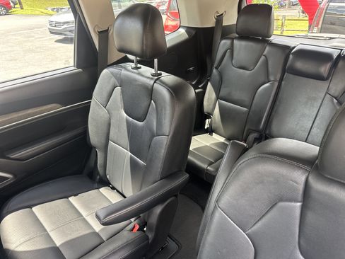 Used 2022 Kia Telluride EX w/ EX Premium Package AWD/4WD image 14