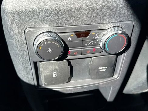 Certified 2021 Ford Explorer Platinum w/ Equipment Group 601A image 28