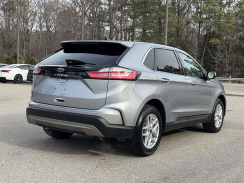 Used 2024 Ford Edge SEL image 20