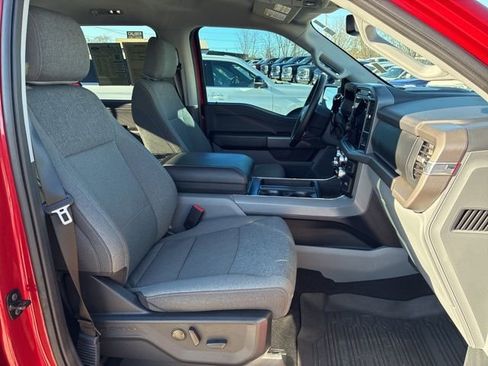 Used 2024 Ford F150 XLT w/ Equipment Group 302A MID image 32