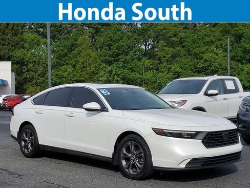 Used 2023 Honda Accord EX image 1