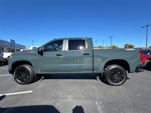 Used 2025 Chevrolet Silverado 1500 LT Trail Boss w/ LT Trail Boss Premium Package image 7