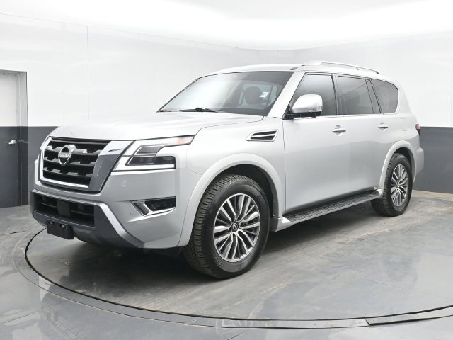 Used 2024 Nissan Armada SL w/ Captain's Chairs Package AWD/4WD image 10