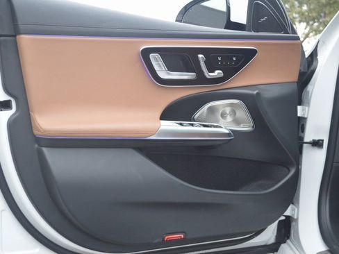 Certified 2025 Mercedes-Benz E 350 4MATIC Sedan image 11