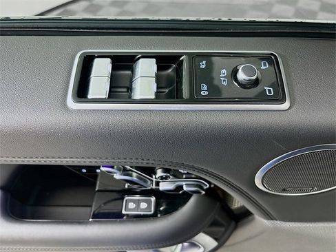 Used 2021 Land Rover Range Rover Westminster Edition image 20