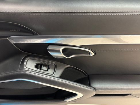Used 2017 Porsche 911 Carrera S RWD image 18
