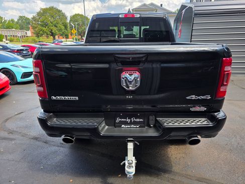 Used 2019 RAM 1500 Laramie w/ Sport Appearance Package AWD/4WD image 13