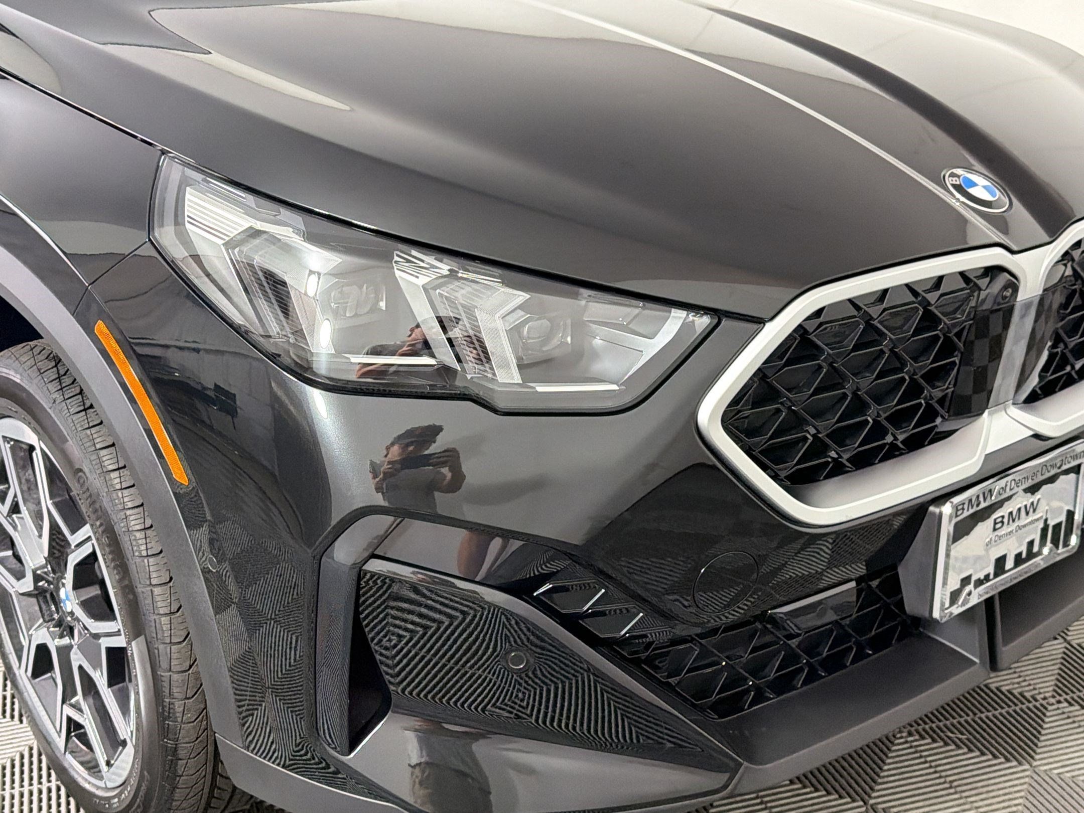 New 2026 BMW X2 xDrive28i w/ Technology Package AWD/4WD image 12